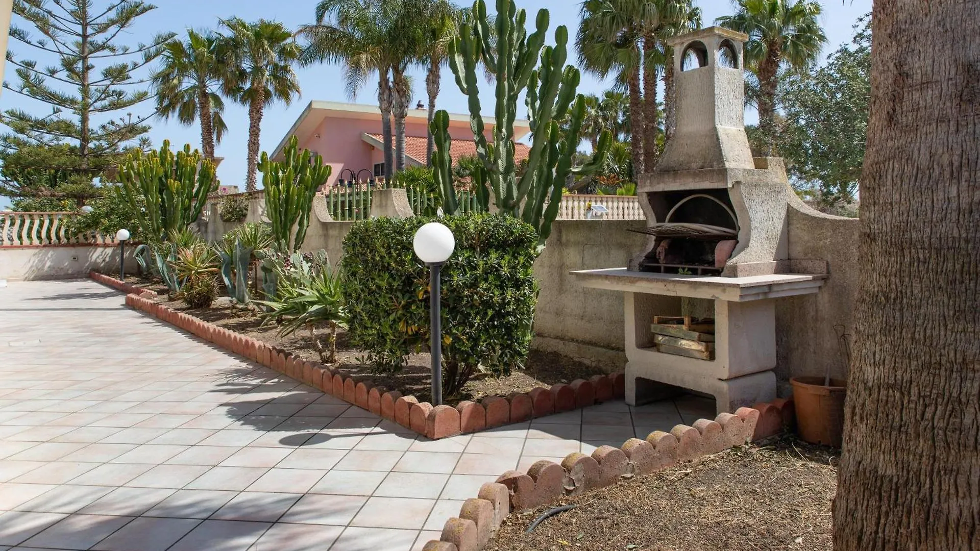 Casa Cycas Villa Santa Maria Del Focallo 0*,  Italy