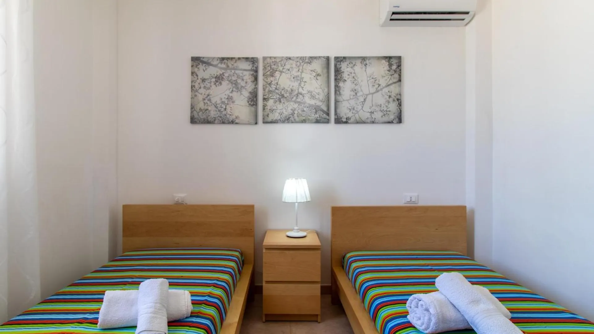Holiday home Casa Cycas Villa Santa Maria Del Focallo Italy